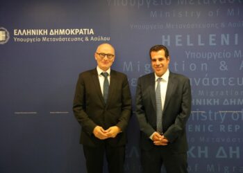 Συνάντηση του Υπουργού Μετανάστευσης και Ασύλου, Θ. Πλεύρη, με τον Πρέσβη της Γερμανίας στην Αθήνα, A. Kindl