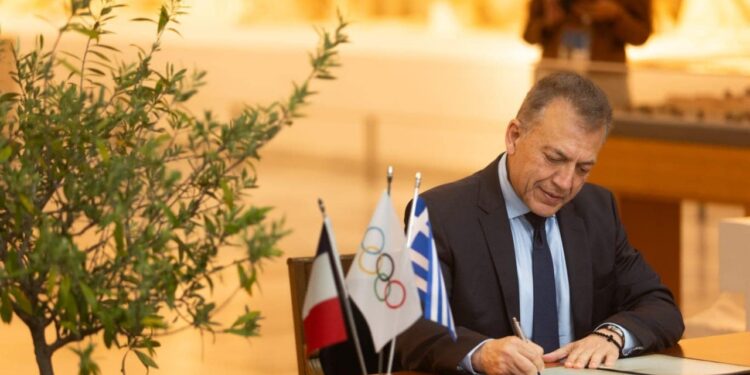 Γιάννης Βρούτσης στην Today Press: Η ιστορική παραχώρηση του ΣΕΦ στον Ολυμπιακό – Η διεκδίκηση του Final Four 2026 – Τομές για ίση συμμετοχή και διαφάνεια στον αθλητισμό