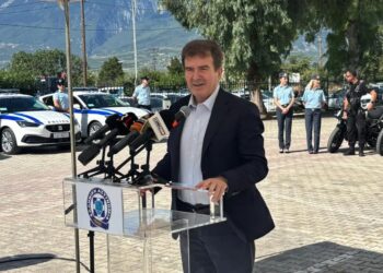 Μ. Χρυσοχοΐδης από Λαμία: “Ο Νόμος ισχύει για όλους μας – Δεν υπάρχουν άβατα”