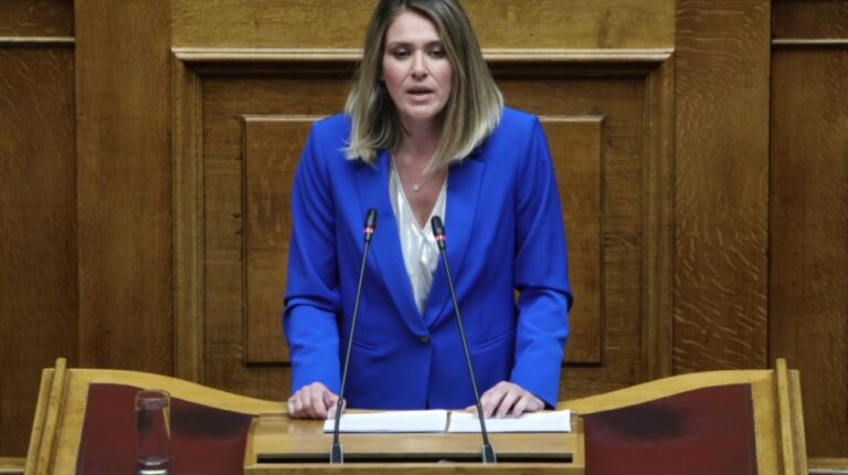 Η Υφ. Εργασίας Α. Ευθυμίου για τον επανυπολογισμό των συντάξεων του πρώην ταμείου των συνταξιούχων της Εθνικής Τράπεζας ΤΣΠ-ΕΤΕ