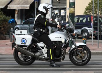 Σάμος: Άγριος ξυλοδαρμός 19χρονου όταν ζήτησε από παρέα να σταματήσει να ενοχλεί νεαρό – Νοσηλεύεται με κάταγμα κρανίου