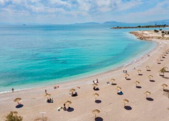 The Best Beaches in Athens, By A Local Who Has Been To Them All