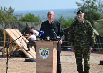 Δένδιας από Λιτόχωρο Πιερίας: Οι ισχυρές Ένοπλες Δυνάμεις είναι αναγκαία συνθήκη για την επιβίωσή μας (εικόνες)