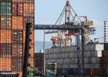 Κατά 4,2% μειώθηκε ο γενικός δείκτης τιμών εισαγωγών στη βιομηχανία