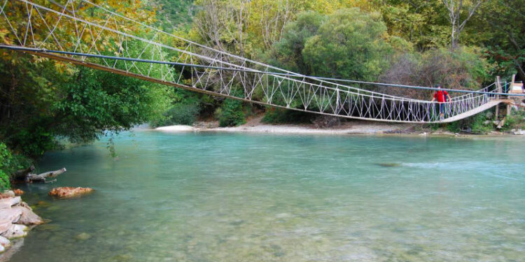 Κίνδυνος στο Φαράγγι του Αχέροντα: Προειδοποιεί για πτώσεις βράχων ο Δήμος Σουλίου