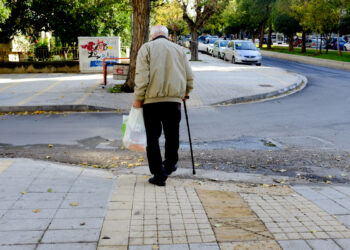 Εθνικό Σχέδιο «Ελλάδα 2.0»: 6,8 εκατ. ευρώ για Ψηφιακή Ενδυνάμωση ατόμων άνω των 65 ετών και ΑμεΑ