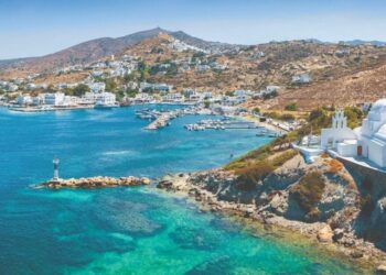 Διεθνή ΜΜΕ: Αυτό το ελληνικό νησί είναι η «έκπληξη» του φετινού καλοκαιριού