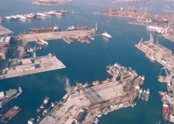 Τραυματισμός ναυτικού στο Κερατσίνι