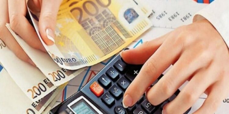 «Οικονομικό deadline»: Εκπνέει η προθεσμία για ΕΝΦΙΑ, φόρο εισοδήματος και ΦΠΑ – Τι πρέπει να πληρώσετε έως 31 Ιουλίου