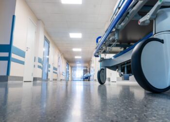Ολοκληρώθηκε η μεταμόσχευση ήπατος στον 15χρονο Δημήτρη στην Ιταλία