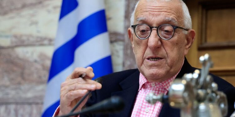 Ν. Κακλαμάνης: «Παρέλκει η έκτακτη σύγκληση της Διάσκεψης των Προέδρων»