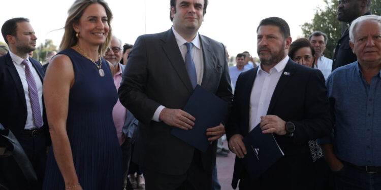 Κυρ. Πιερρακάκης: Με την παραχώρηση του Tae Kwon Do από την ΕΤΑΔ στην Περιφέρεια Αττικής ξεκινά ένας νέος, δημιουργικός κύκλος