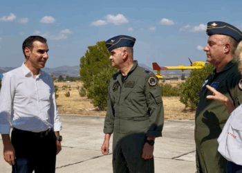 Θεμιστοκλέους: Σήμερα το ΕΚΑΒ διαθέτει τον μεγαλύτερο στόλο πτητικών μέσων που είχε ποτέ