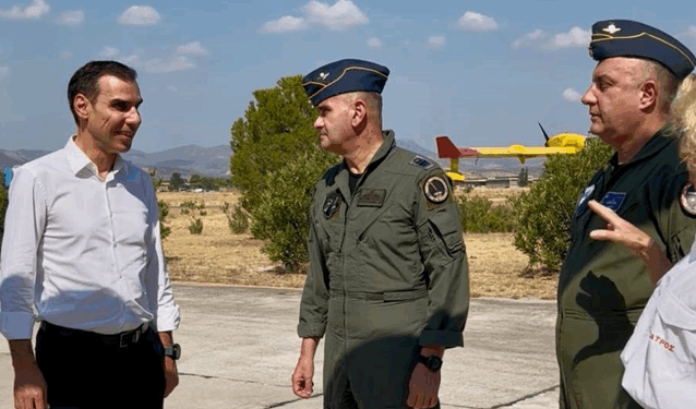 Θεμιστοκλέους: Σήμερα το ΕΚΑΒ διαθέτει τον μεγαλύτερο στόλο πτητικών μέσων που είχε ποτέ