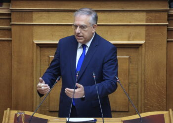 Ψηφίστηκε το ν/σ για τις δημόσιες συμβάσεις – Θεοδωρικάκος: Στρατηγική μας η παραγωγική ανάπτυξη και η ασφάλεια για όλους