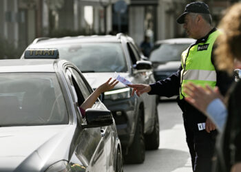Θεσσαλονίκη: 411 παραβάσεις βεβαίωσε η Τροχαία για μη χρήση κράνους