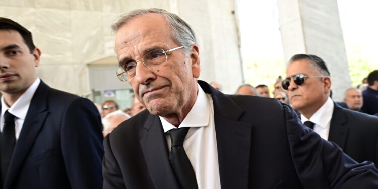 Ο συγκινητικός επικήδειος από τον Αντώνη Σαμαρά- «Ευχαριστώ τον Θεό που μας έδωσε αυτό το δώρο για 34 χρόνια»
