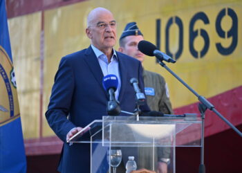 Ν. Δένδιας: “Κάθε πτήση σας θωρακίζει την Πατρίδα”