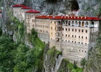 Θεσσαλονίκη: Στην Παναγία Σουμελά της Ημαθίας το επίκεντρο των εορταστικών εκδηλώσεων για τον Ποντιακό Ελληνισμό