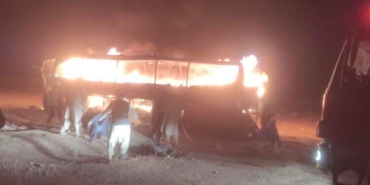 Αφγανιστάν: Τουλάχιστον 71 νεκροί σε τροχαίο δυστύχημα στην επαρχία Χεράτ