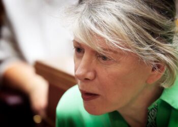 Φαραντούρης και Αρβανίτης κατά Ακρίτα για την επίθεση στον δημοσιογράφο Προβολισιάνο
