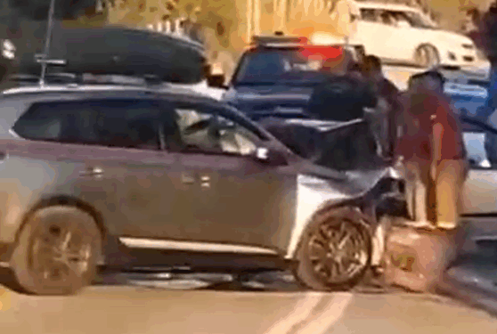 Αλεξανδρούπολη: Σφοδρή σύγκρουση αυτοκινήτων – Τρεις άνθρωποι τραυματίστηκαν (βίντεο)