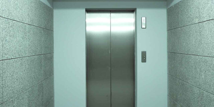 Στο elevator.mindev.gov.gr η απογραφή: Πώς θα κάνετε τη δήλωση για τα ασανσέρ