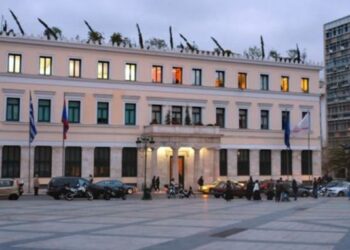 Παρατηρητήριο εξουσίας: Σε δύσκολη θέση νυν και πρώην υπουργοί
