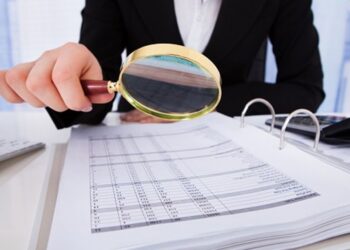 «Καλάθι ΔΕΘ» για τη μεσαία τάξη – Φοροελαφρύνσεις και μέτρα για τα νοικοκυριά των 20.000-50.000 ευρώ