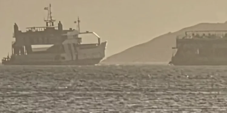 Το ΥΝΑΝΠ για το φέρι μποτ που προσέκρουσε σε ξέρα στα Νέα Στύρα