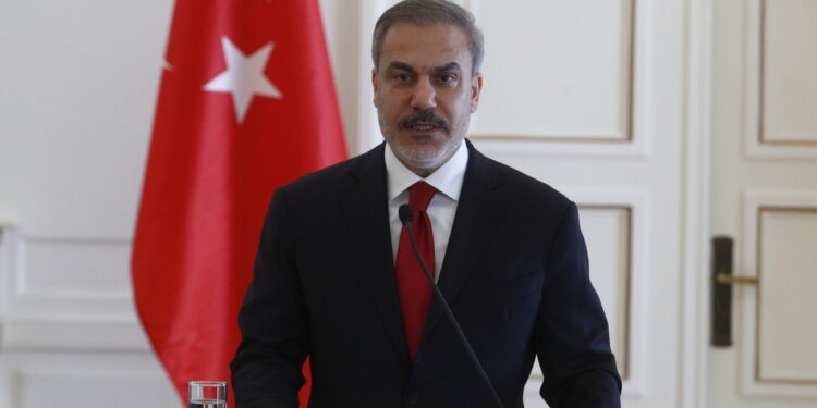 Τουρκία: Στην Αίγυπτο αύριο ο Χακάν Φιντάν