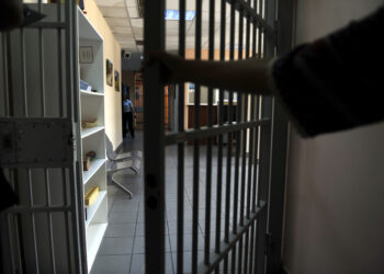 Κατερίνη: Τον εκβίαζε μέσα από τη φυλακή ζητώντας 300.000 ευρώ