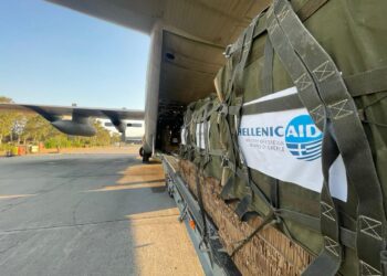 Μητσοτάκης: Δύο αεροσκάφη της ελληνικής ΠΑ έκαναν ρίψεις 8,5 τόνων βασικών ειδών διατροφής σε περιοχές της Γάζας