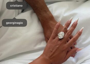 Η πρόταση γάμου του Κριστιάνο Ρονάλντο στην Τζορτζίνα Ροντρίγκεζ, με το μονόπετρο να κλέβει την παράσταση