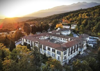 Η Ιερά Μονή Παναγίας Πέτρας Ολύμπου επέστρεψε στην Ιερά Μητρόπολη Κίτρους μετά από 100 Χρόνια