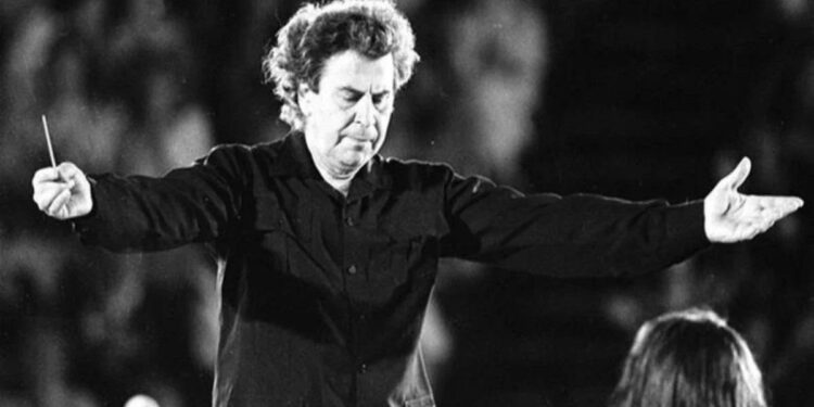 Χαρδαλιάς: Τιμάμε το έργο του οικουμενικού Μ. Θεοδωράκη, του μεγάλου συνθέτη, του αγωνιστή της δημοκρατίας, του παγκόσμιου Έλληνα”