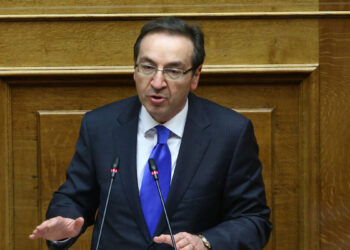 Μπούγας για ΣΥΡΙΖΑ: Πάνω από 17.000 αποφυλακίσεις με τον νόμο Παρασκευόπουλου