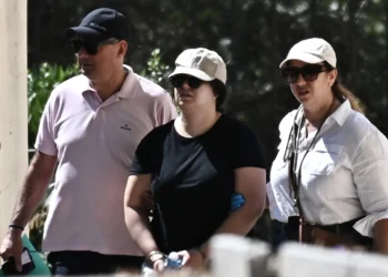 Παλαιό Φάληρο: Προθεσμία για να απολογηθεί την Τετάρτη έλαβε η Αλγερινή για τη δολοφονία της κόρης της