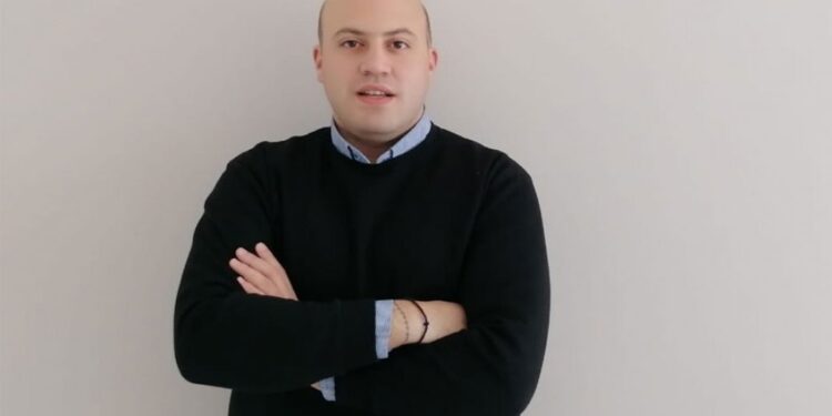 Ο Παναγιώτης Λεμπέσης στο Τενεσί: Διεθνής παρουσία της ΟΝΝΕΔ σε Συνέδριο Κεντροδεξιών Νεολαιών