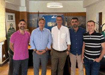 Θανάσης Παπαθανάσης: «Στηρίζουμε τη μελισσοκομία – Θωρακίζουμε τη βιώσιμη ανάπτυξη των δασικών μας οικοσυστημάτων»