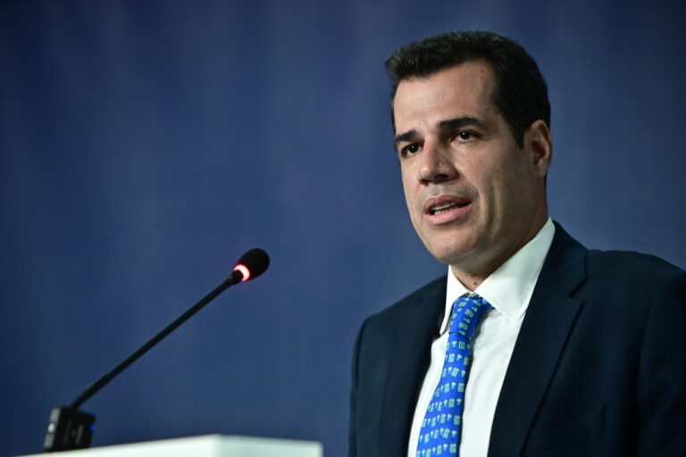 Πλεύρης: Η κυβέρνηση δεν θα επιτρέψει η Ελλάδα να γίνει χώρα ανοικτών συνόρων