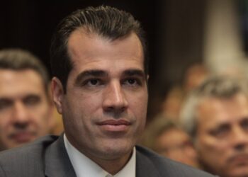 Πλεύρης: «Αναστολή ασύλου για τρεις μήνες – Όποιος δεν τη σεβαστεί θα έχει συνέπειες»