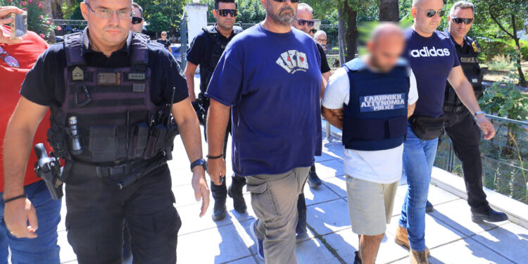 Από χτύπημα στον θώρακα με εργαλείο ψησίματος ο θάνατος της 36χρονης στον Βόλο – Τι έδειξε η ιατροδικαστική εξέταση