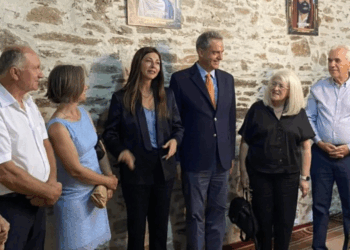 Ζαχαράκη: Μεγάλη μέρα για τη Δημοκρατία η αναγνώριση από τη Βουλή των Μπεκτασήδων Αλεβιτών Μουσουλμάνων της Θράκης