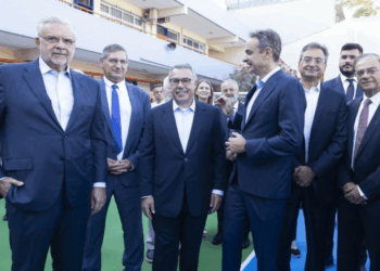 Ελληνικές τράπεζες: Πώς θα βοηθήσουν τα σχολεία – Τι είπαν με τον πρωθυπουργό