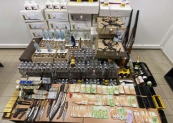 Εξάρθρωση Ε.Ο. για λαθρεμπόριο ποτών – Πάνω από 150.000 η ζημιά του Δημοσίου