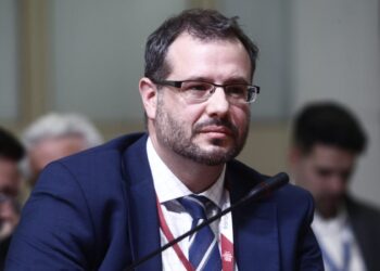 Ν.Τσάφος: «Η αποκλιμάκωση στη χονδρική πρέπει να περάσει στα τιμολόγια ρεύματος– Θα παρέμβουμε αν δεν υπάρξει μείωση»