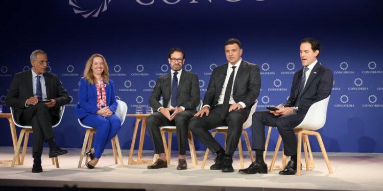 Β. Κικίλιας από Νέα Υόρκη: «Η Ελλάδα είναι χώρα με σύνορα, η μετανάστευση πρέπει να γίνεται με νόμιμο τρόπο»