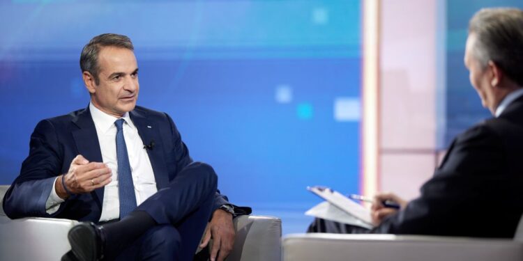 Κυρ. Μητσοτάκης στο Bloomberg: Η Άμυνα πρέπει να είναι προτεραιότητα για την ΕΕ