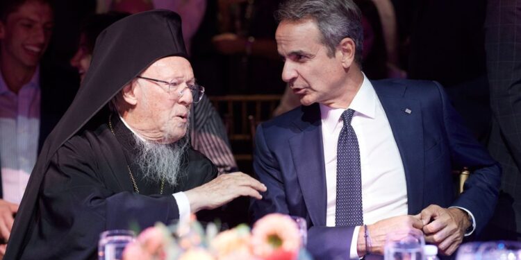 Βράβευση Πατριάρχη Βαρθολομαίου στη Νέα Υόρκη – Θερμά λόγια από τον Πρωθυπουργό